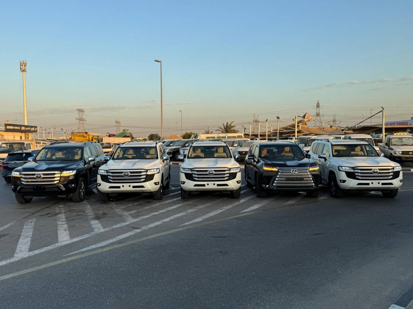 Toyota Land Cruiser LC300 2024 and Lexus LX600: Ready for Export, photo 3 of 5