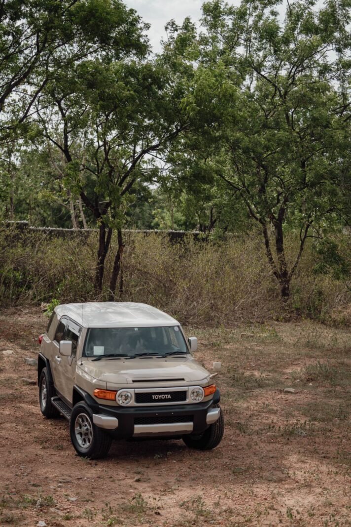 FJ Cruiser, photo 3 of 9