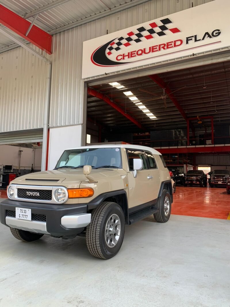 FJ Cruiser, photo 13 of 21