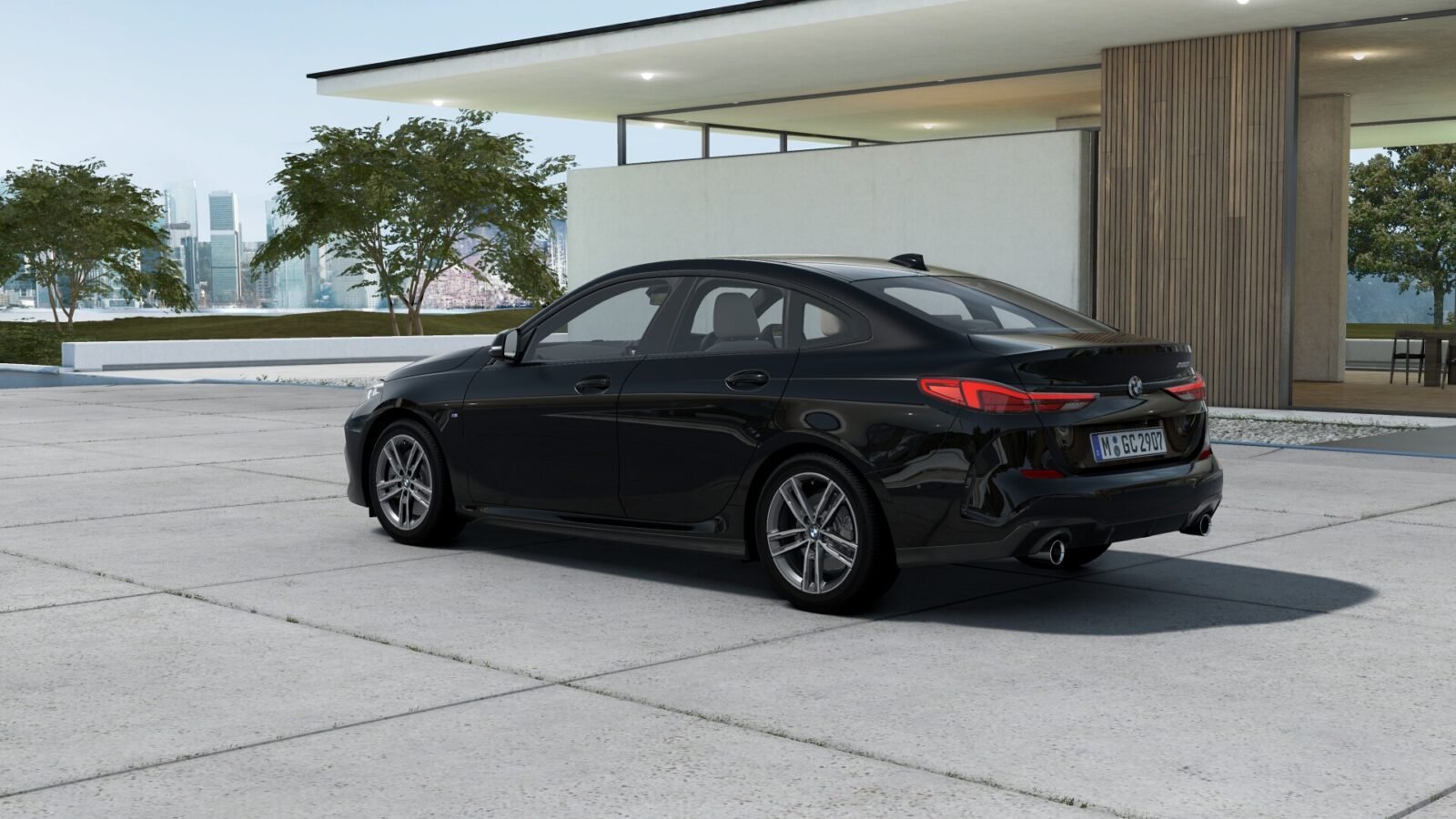 BMW 2 Series 22oi M Sport Pro, photo 2 of 13