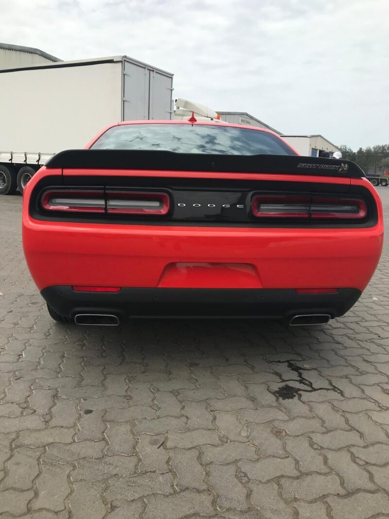 Dodge Challenger, photo 16 of 19