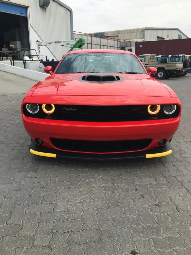 Dodge Challenger, photo 1 of 19