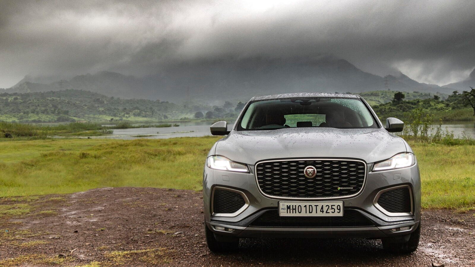 Jaguar F Pace, photo 9 of 16