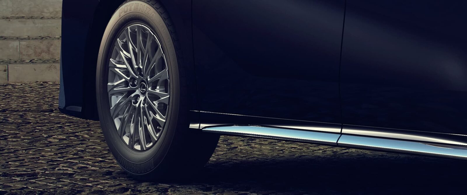 Lexus LM 350, photo 10 of 12