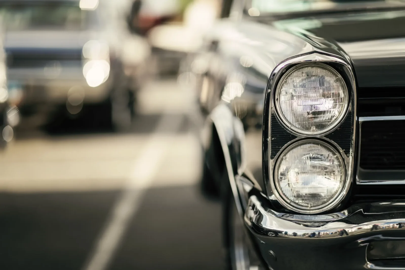Cadillac Eldorado vs Coupe de Ville in India