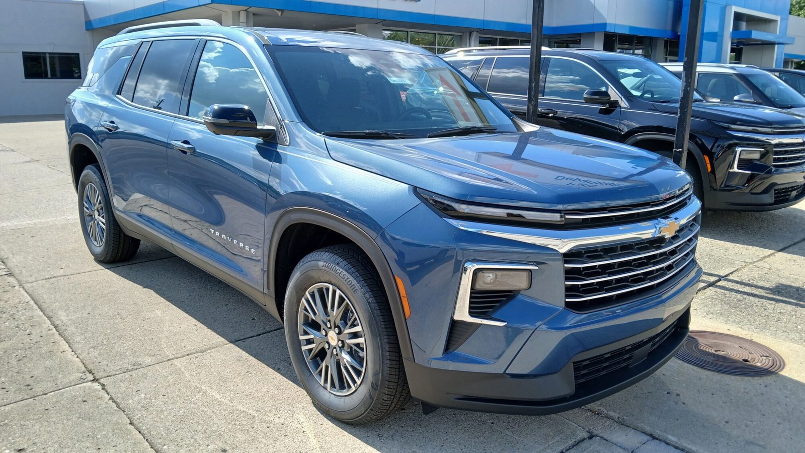 2024 Chevrolet Traverse, photo 4 of 7