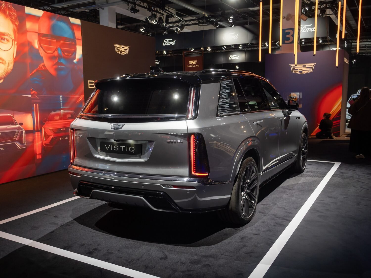 2025 Cadillac VISTIQ, photo 6 of 7