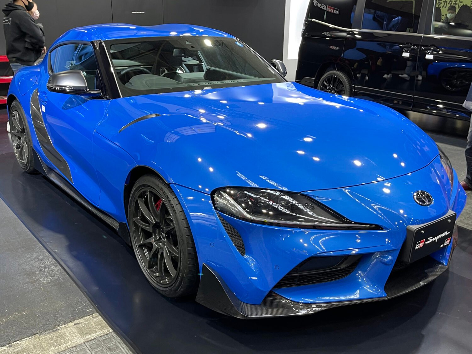 2025 Toyota GR Supra RZ, photo 6 of 7