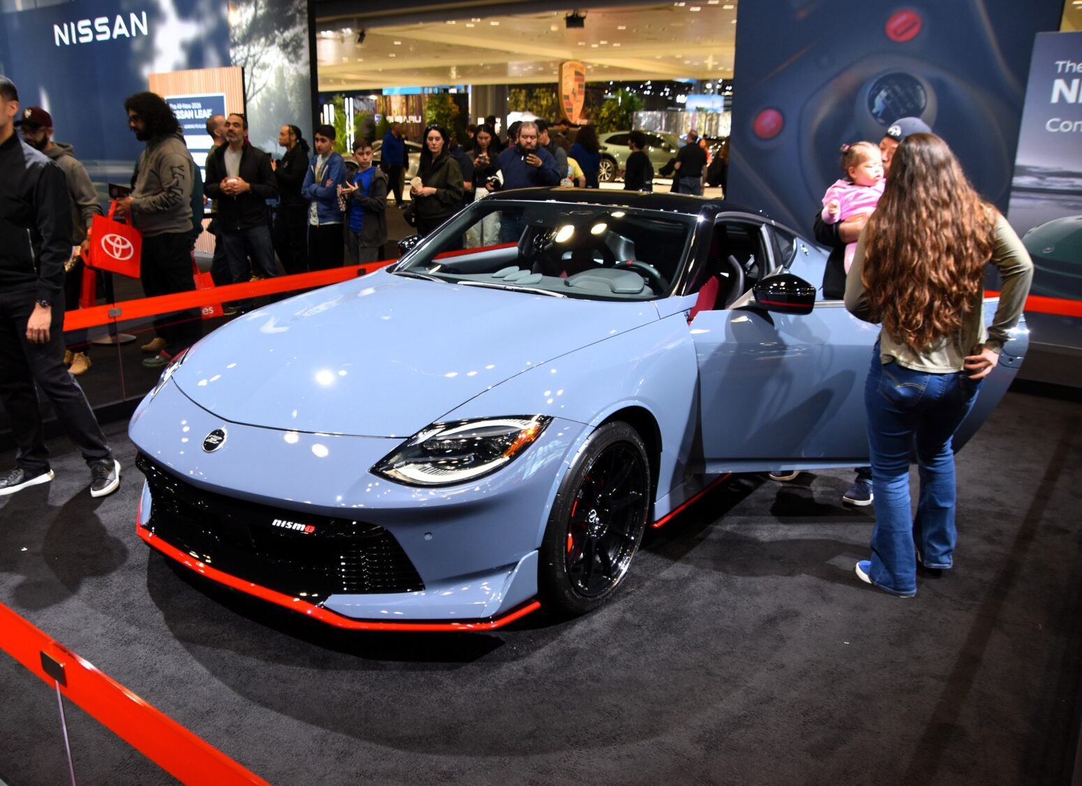 2026 Nissan Z / Fairlady Z, photo 3 of 7